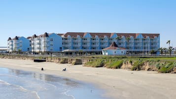 Condo (1 Bedroom) | Property amenity