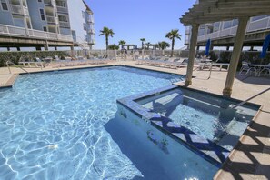Condo (1 Bedroom) | Property amenity
