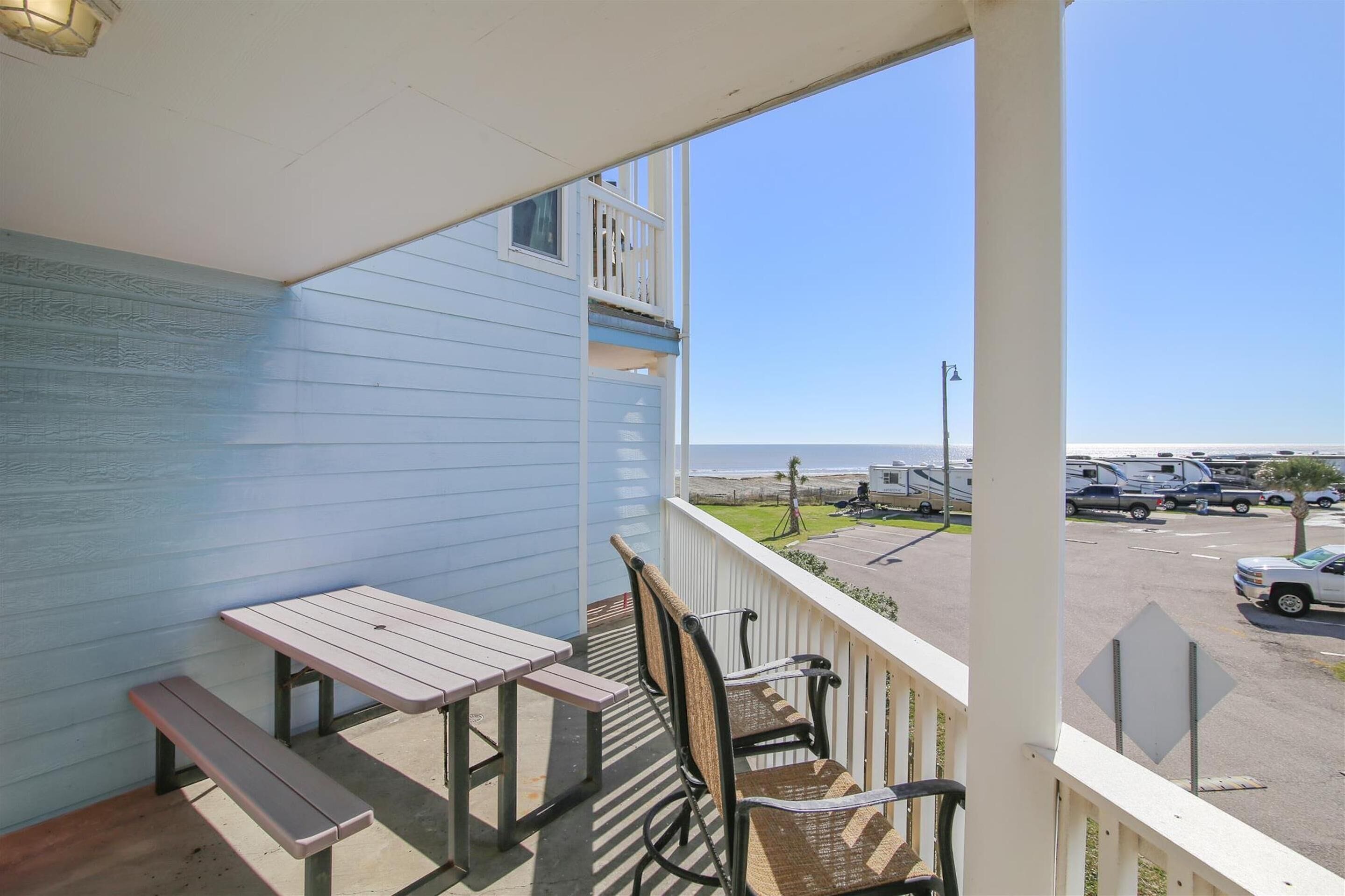 Condo (1 Bedroom) | Property amenity