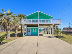 House (3 Bedrooms) | Front of property