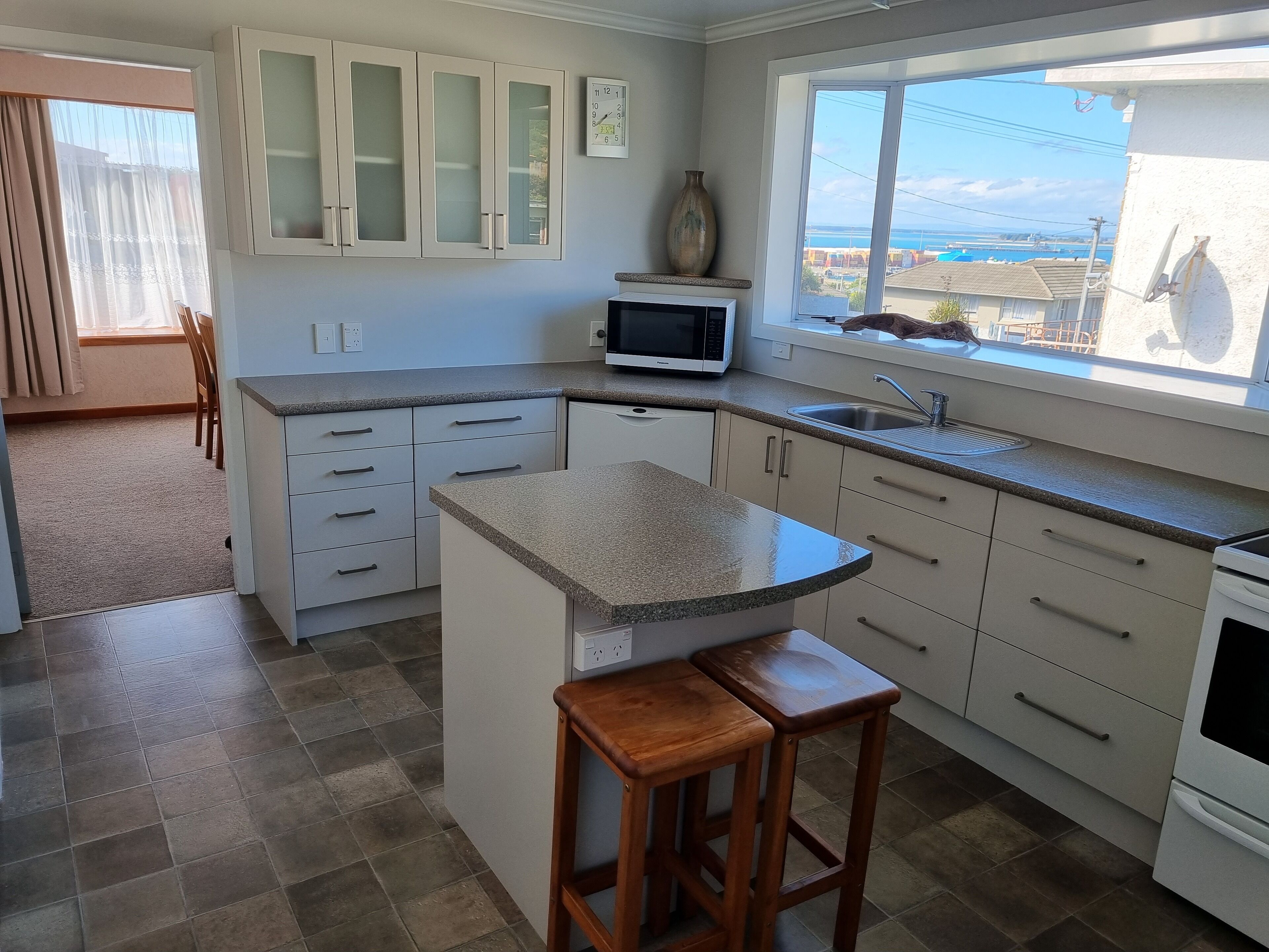 Blue view holiday home