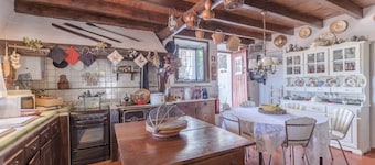 Fabulous country house with pool set in historical town