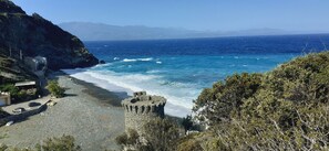 Accommodatie ligt op het strand