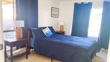 3 bedrooms, bed sheets