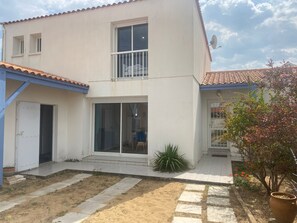 Exterior - House near center and beach with Wifi, 4 bedrooms (La Tranche-sur-Mer)
