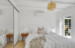 4 chambres, fer et planche à repasser, Wi-Fi gratuit