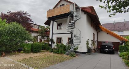 Wunderschöne Ferienwohnung mit kostenlosem Parkplatz