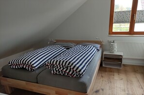 1 Schlafzimmer, Schreibtisch, Bügeleisen/Bügelbrett, kostenloses WLAN