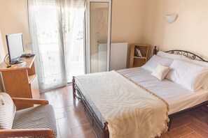 Family Apartment | 3 bedrooms, individually decorated, individually furnished - Asterousia Apartment (Archanes-Asterousia)