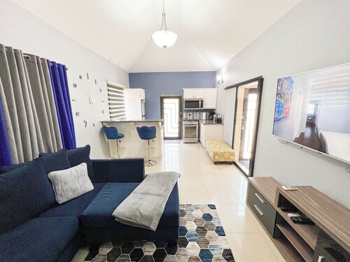 PineRidge Hideaway: 1 Bedroom  Apartment #2