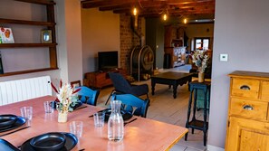 Dining - Gîte le Fournil des Vosges (Docelles)