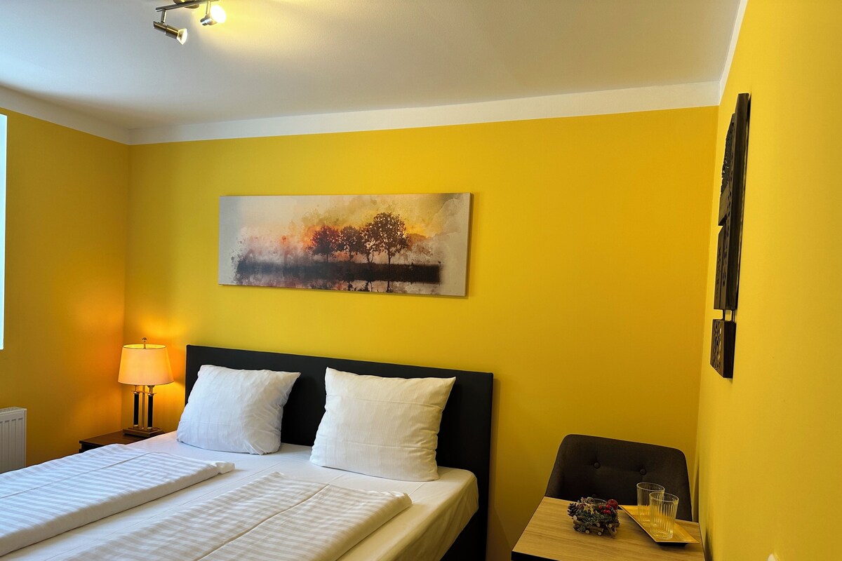 Blackout curtains, free WiFi, individually decorated