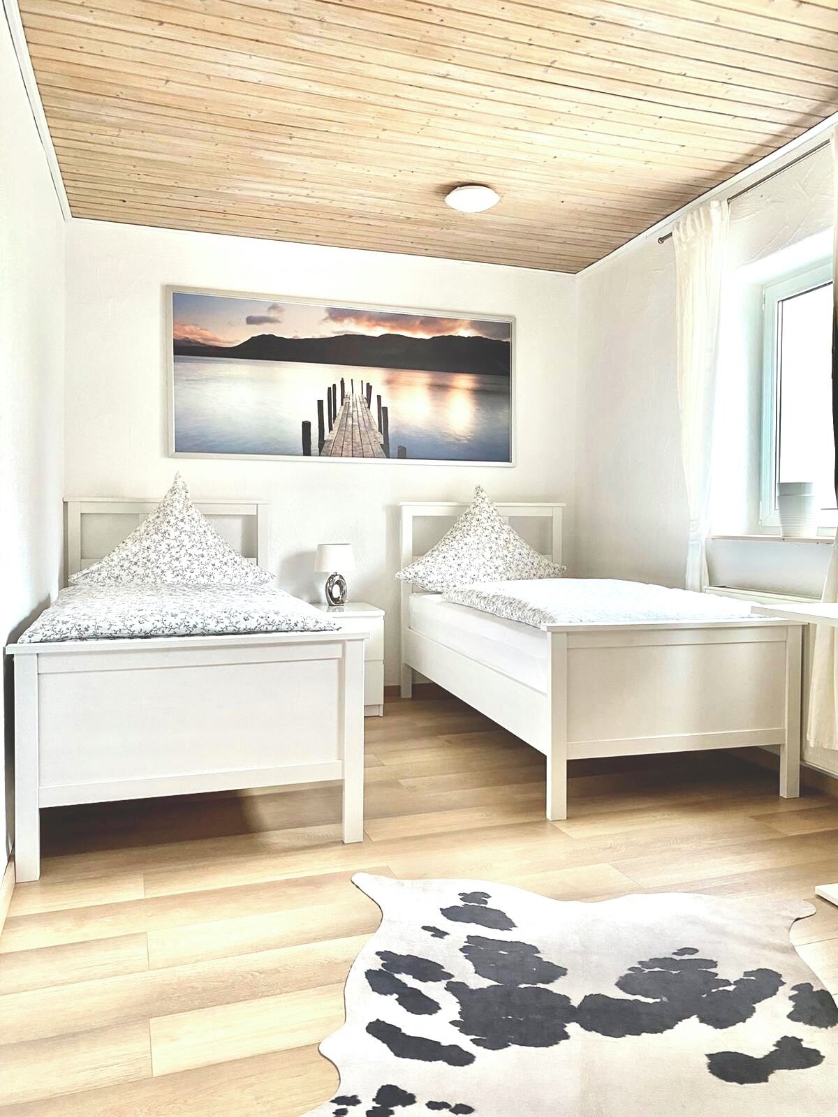 Basic-Doppel- oder -Zweibettzimmer