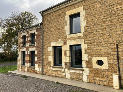 Holiday Home "Gîte Le Corbeau" with Private Terrace, Private Garden & Wi-Fi