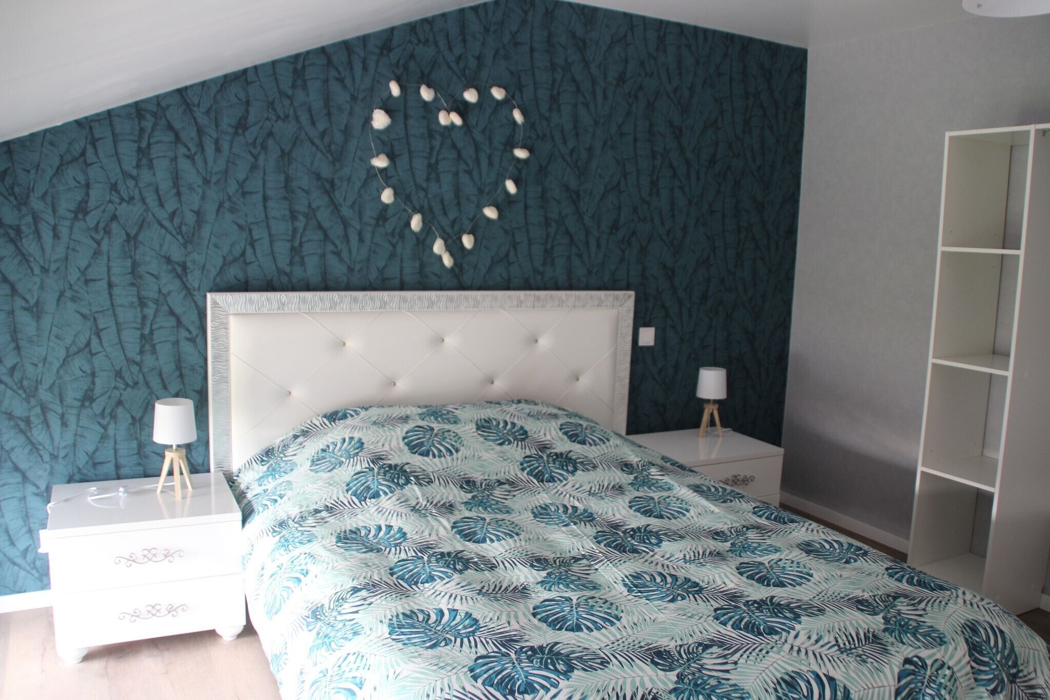 5 Schlafzimmer, Bügeleisen/Bügelbrett, kostenloses WLAN, Bettwäsche