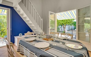 Dining - 3 bedroom awesome home in Saint-Georges-d'Oléron (Saint-Georges-d'Oléron)
