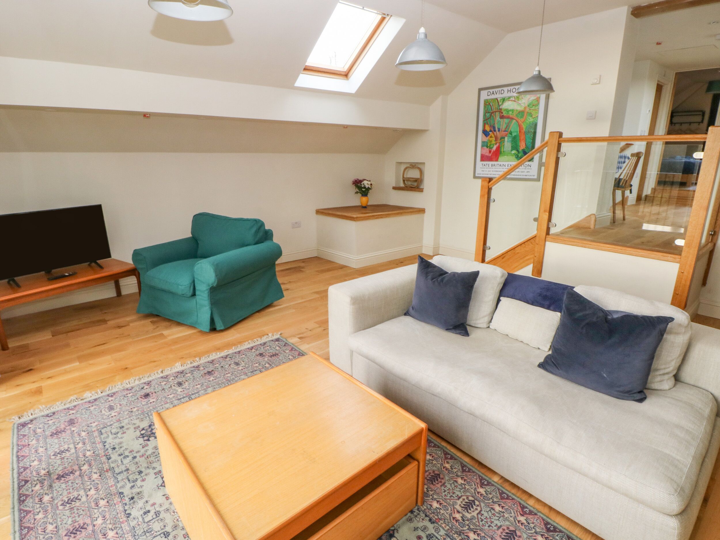Green Grove Barn, Pet Friendly, With A Garden In Carmarthen - Carmarthen