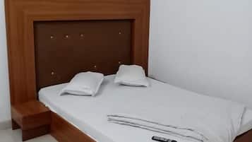 Chambre Double Classique | Couette en duvet d'oie, décoration personnalisée