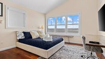 4 sovrum, skrivbord, resesäng och gratis wi-fi