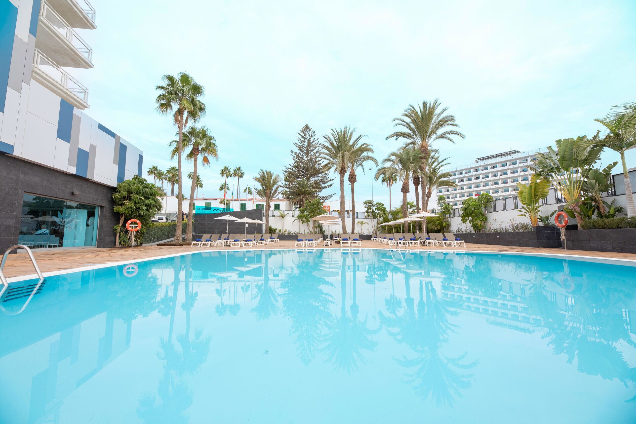 Deluxe Single Half Board, Only adults, Playa