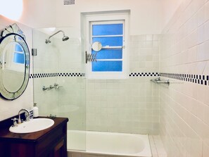 Hair dryer, towels, toilet paper