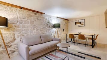 TV, offices
