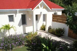 Exterior - Lovely Villa Rose des cayes in Saint Barthélémy with parking and private pool (Saint Barthelemy)