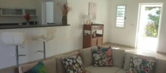 Villa Rose des Cayes in Saint Barthelemy with parking and private pool