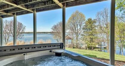 DROP ANCHOR at Ancora Point! Hot Tub & Sunset Views!