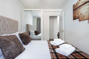 3 bedrooms, iron/ironing board, free WiFi, bed sheets