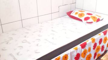 2 habitaciones, wifi gratis y ropa de cama