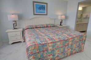 Condo, 2 Bedrooms