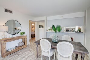 Condo, 2 habitaciones | Restaurantes