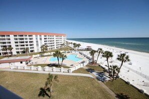 Condo, 2 phòng ngủ | Hồ bơi | Hồ bơi nước nóng 