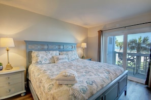 Condo, 2 Bedrooms