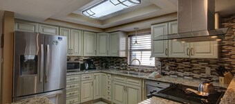 420 El Matador 2 Bedroom Condo by RedAwning