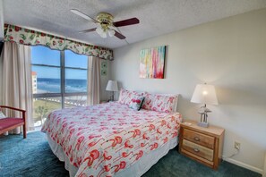 1 chambre, décoration personnalisée, ameublement personnalisé