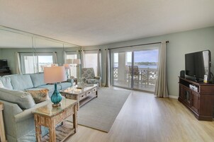 公寓式客房, 1 间卧室 | 起居区