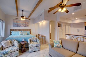 Studio | Trang trí khác biệt, trang bị nội thất với thiết kế riêng biệt 