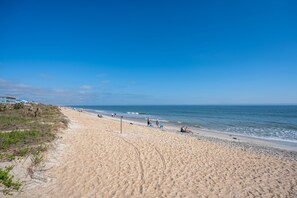 Sun-loungers, beach towels