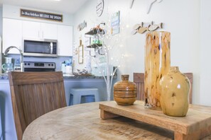 Lägenhet - 1 sovrum | Eget kök | Kylskåp, ugn och kaffe- och tebryggare