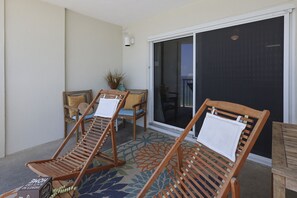 Condo, 1 Bedroom | Outdoor dining