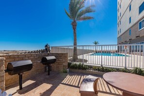 Condo, 1 Bedroom | Property grounds