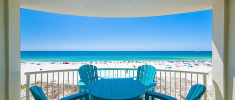 Condo, 1 habitación | Restaurante al aire libre