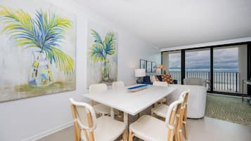 Condo, 2 quartos | Opções para refeição