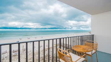 Condo, 2 quartos | Área da propriedade