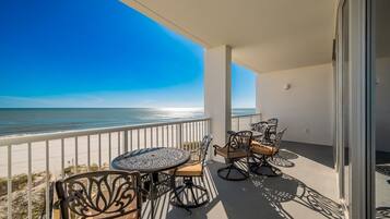 Condo, 3 Bedrooms | Outdoor dining