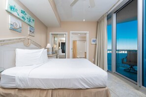 Condo, 3 habitaciones | 3 habitaciones, decoración personalizada y muebles diferentes