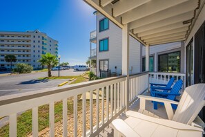 Property grounds - Gulf Shores Plantation West 1151 2 Bedroom Condo (Gulf Shores)