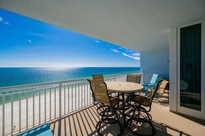 Leilighet, 4 soverom | Utendørsservering